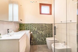 Suihku, bidee, sampoo