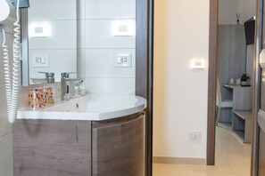 淋浴設備、坐浴桶