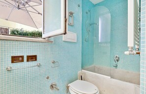 Dusche, Bidet