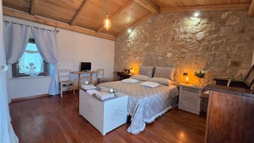 2 habitaciones, tabla de planchar con plancha y wifi gratis