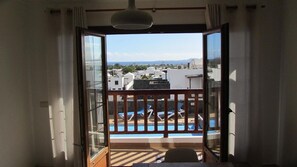 Interior - Vacation 'Casa Laura' with Heatable Pool, Sea View, Wi-Fi and Air Conditioning (Playa Blanca)