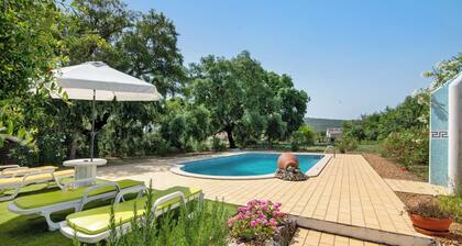 Holiday Home 'Alcaria' with Mountain View, Wi-Fi and Air Conditioning