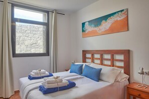 3 soverom, strykejern/-brett, wi-fi (inkludert) og sengetøy