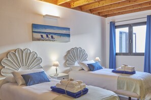 3 chambres, fer et planche à repasser, Wi-Fi gratuit