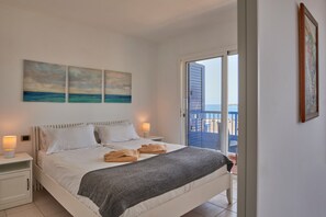 2 bedrooms, iron/ironing board, free WiFi