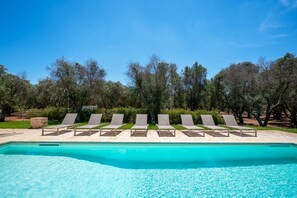 A heated pool - Casolare degli Ulivi: charming villa with pool & privacy near Ostuni (Ostuni)