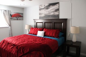 5 bedrooms, desk, iron/ironing board, travel crib