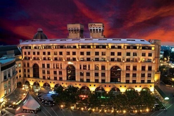 Exterior - Raphael Suites (Sandton)