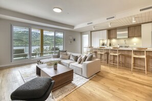 Deluxe Condo, Balcony, Mountain View | Living area - 305 Lago (Mont-Tremblant)