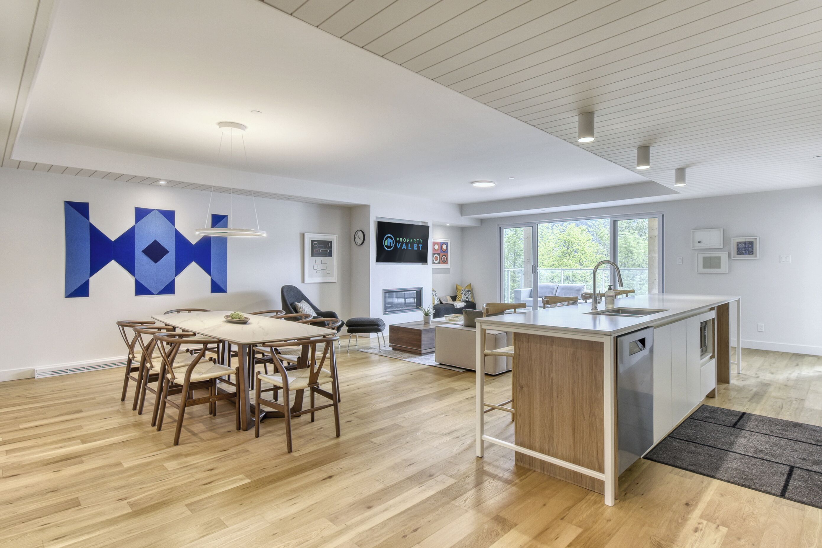 Deluxe-Apartment, Balkon, Bergblick | Eigene Küche | Großer Kühlschrank, Mikrowelle, Ofen, Herdplatte