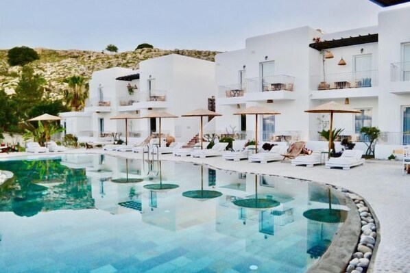 Outdoor pool - Caesars Gardens Hotel & Spa - Adults Only (Rhodes)