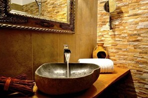 Bathroom - Caesars Gardens Hotel & Spa - Adults Only (Rhodes)