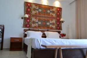Ảnh chưa phân loại, 2 trong số 129 ảnh, nút