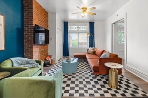 Smart-TV, Stereoanlage