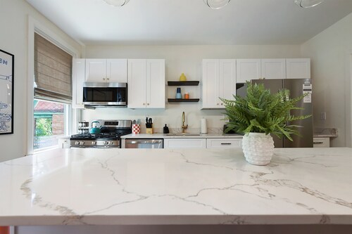 Pop Art Retreat: Games | Theater | Stadiums