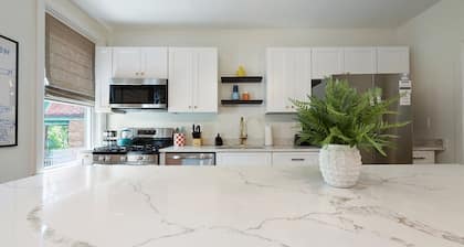 Pop Art Retreat: Games | Theater | Stadiums