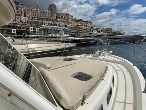 Beautiful Classic Yacht in the Heart of Monaco