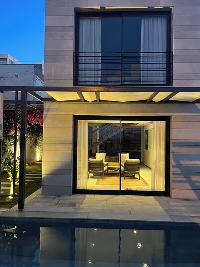 Charming 3-bedroom villa with WiFi and AC in wonderful Bodrum