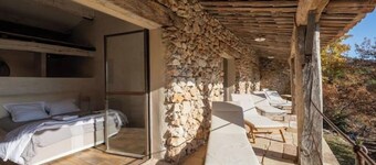Authentic Renovated Sheephold in Provence
