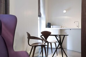 Dining - Hotel Dupond-Smith (Paris)