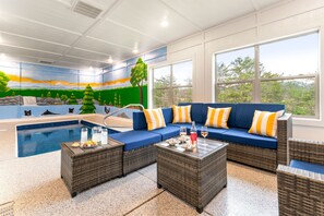 Innenpool, beheizter Pool