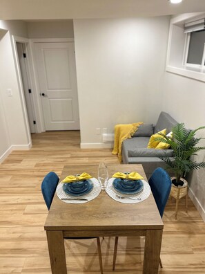 Interior - The Prairie Nest (Saskatoon)