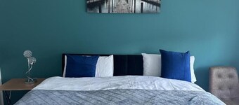 Kyoto House Refurbed 4-bed Home, Sleeps 9