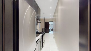 Apartamento, 4 habitaciones, balcón | Interior