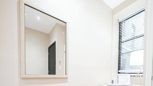 Apartamento, 4 habitaciones, balcón | Interior