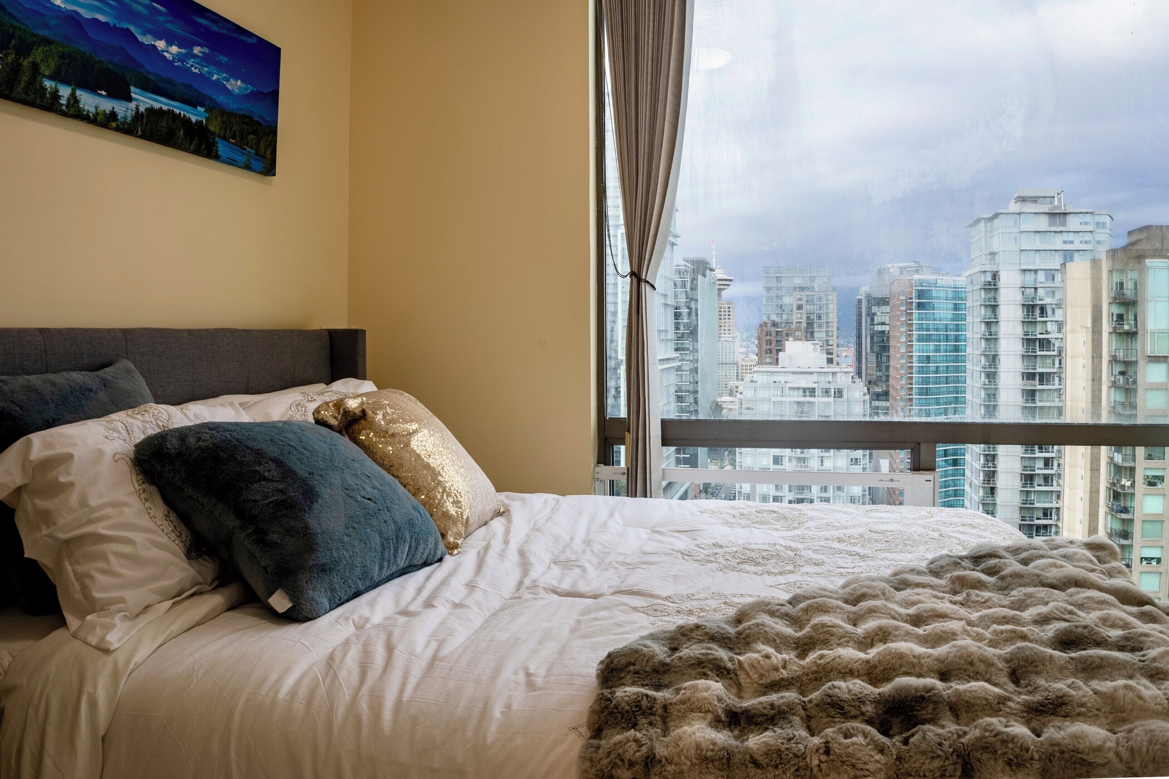 3 habitaciones, wifi gratis y ropa de cama 