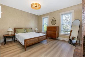 3 chambres, fer et planche à repasser, Wi-Fi gratuit, draps fournis