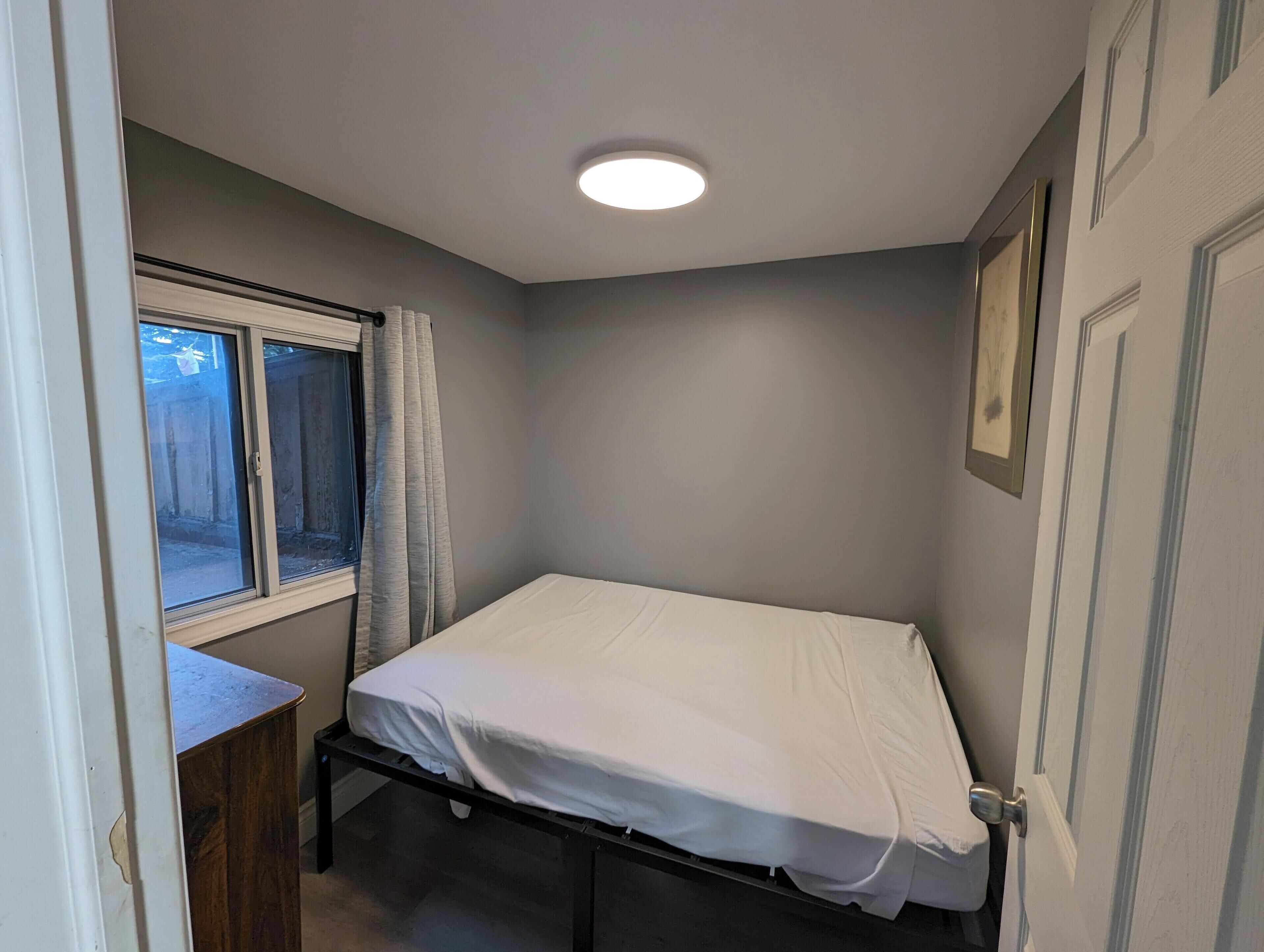 1 bedroom, internet, bed sheets