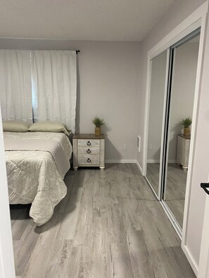 2 bedrooms, WiFi, bed sheets