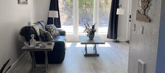 The Riverview Place - 2 bedroom house in Coulee Dam with WiFi, AC