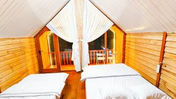 Familiehytte, balkong, fjellutsikt | 2 soverom og wi-fi (inkludert)