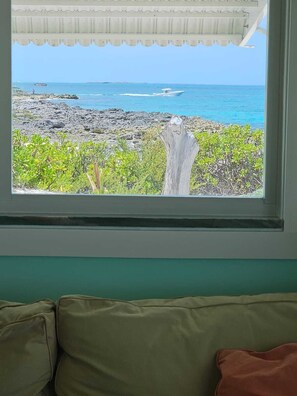 Interior - New Luxury Oceanfront Home – Port Royale, South Bimini. Starlink WiFi, A/C, Dock (port royal)