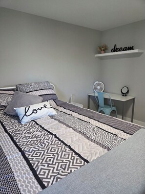 2 bedrooms, free WiFi, bed sheets