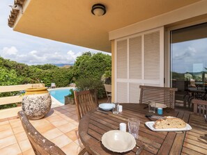 Outdoor dining - Villa Marina by Interhome (Porto Vecchio)