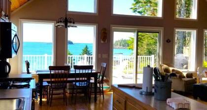 Oceanfront Classic Maine Charm on the Deep Water Coast Addison, Maine