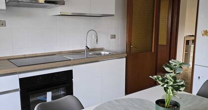 3-bedroom apartment in superb Calalunga-pietragrande with WiFi, AC
