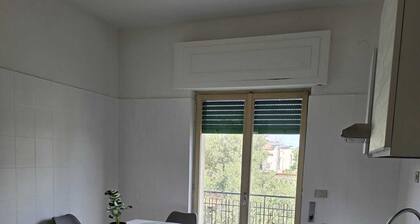 3-bedroom apartment in superb Calalunga-pietragrande with WiFi, AC