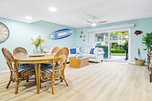 Dining - Beachside Pet Friendly Ground-Floor Condo W/Resort-Style Amenities & Heated Pool (Cocoa Beach)