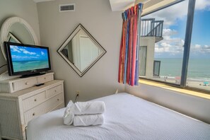3 bedrooms, free WiFi, bed sheets - The Savoy at Grande Cayman 503 LOP (Myrtle Beach)