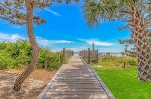 Property grounds - Ocean Reef 702 (Myrtle Beach)
