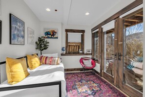 3 bedrooms, desk, iron/ironing board, free WiFi - Best Views in Old Town overlook Main St & Ski Runs (Park City)