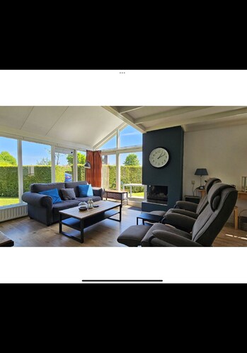 HVD153 (4/H) Putter Recreatiewoning aan bosrand