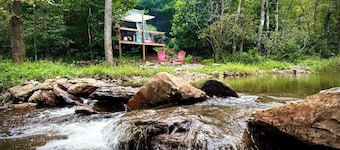 A-Frame in nature, Swinging wall, WIFI, Hot Shower