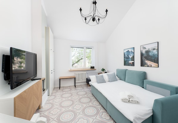 1 dormitorio, tabla de planchar con plancha, wifi y ropa de cama