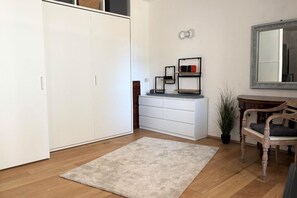 Interior - CN013 – Cesenatico, Elegant and Fully Equipped One-Bedroom Apartment (Cesenatico)