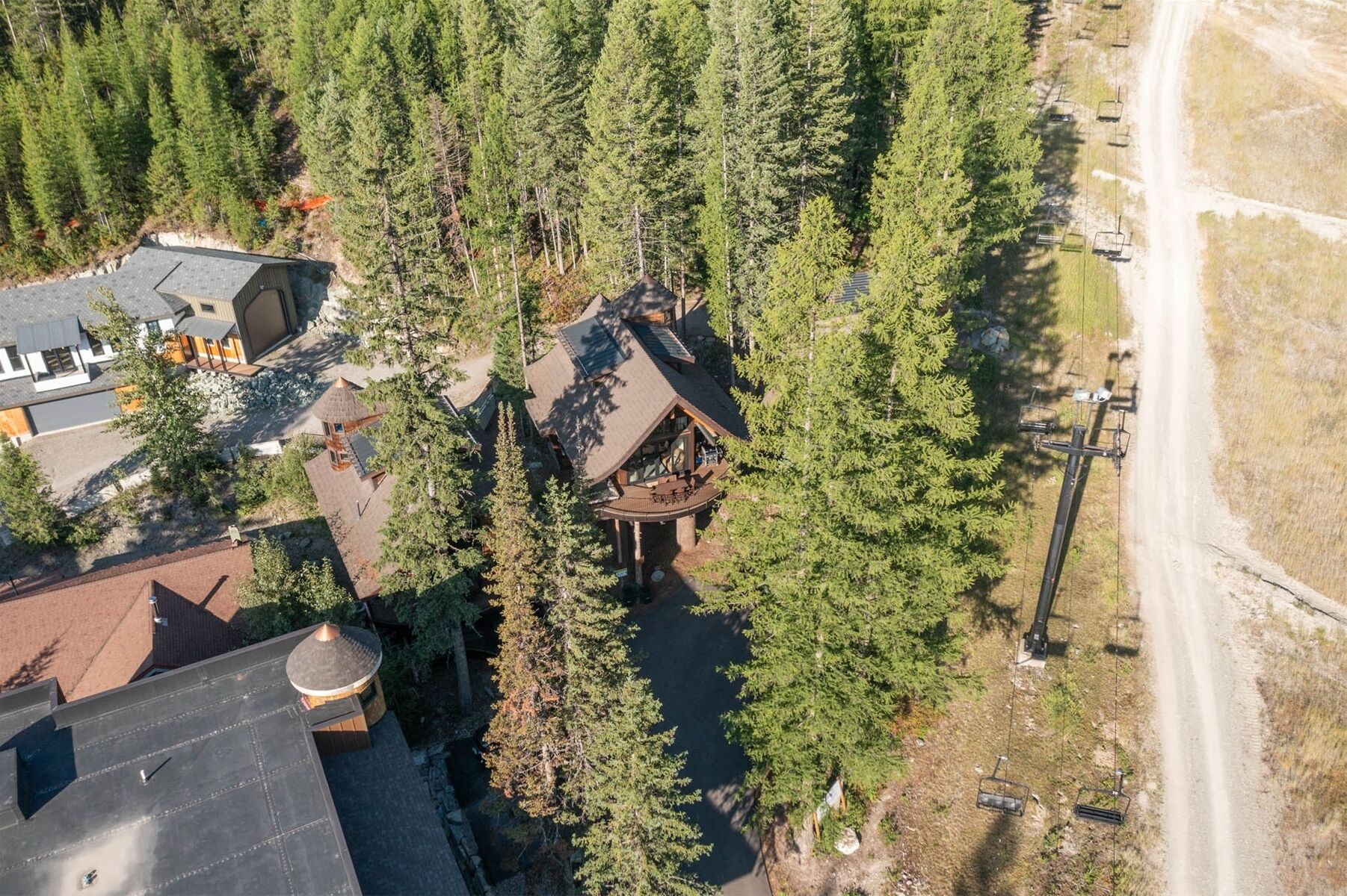 Located just steps from the slopes, Tamarack Treehouse is the ideal ski in, ski out home base | Exterior